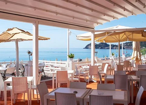 Hôtel Antares 4* - 5