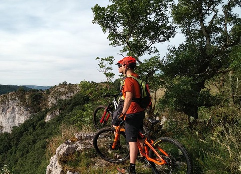 Camping Les 3 Cantons, 4* - 28