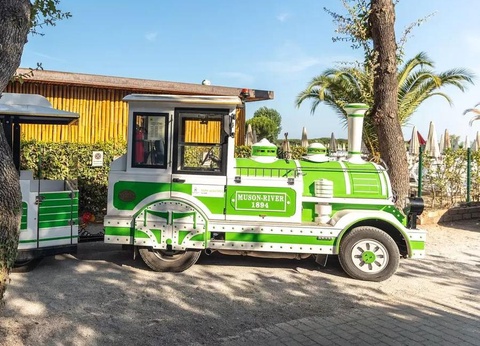 Hu Park Albatros Village, 4* - 102