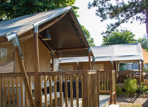 Flower Camping Le Nauzan Plage, 4* - 35