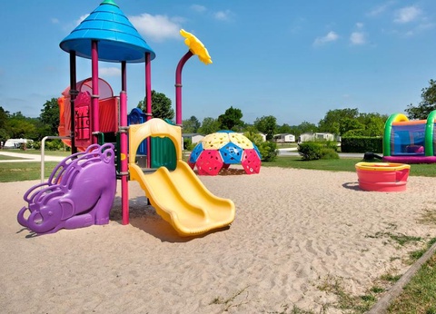 Flower Camping Les Ondines, 3* - 40