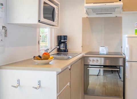 Camping Paradis Au port de l'houmeau., 4* - 37