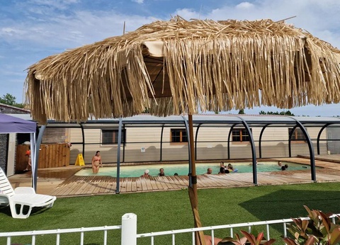 Camping Les P'tites Maisons dans la Prairie, 3* - 2