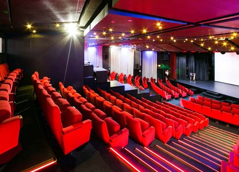 Soirée d'exception à Toulouse avec dîner spécial et soirée dansante pour le Nouvel An 2026 - 4* - 5