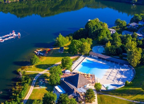 Camping Domaine des Tours, 4* - 5