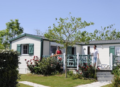 Camping du Domaine de l'Auzance, 3* - 40
