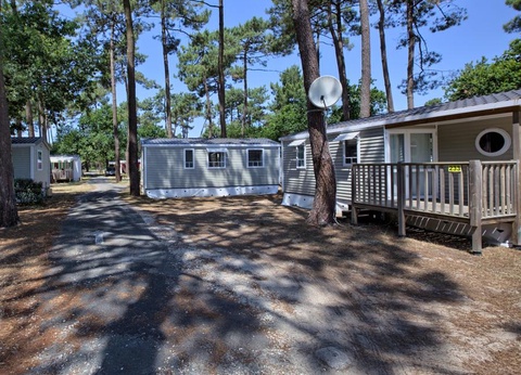 Camping Municipal Les Genêts, 3* - 25