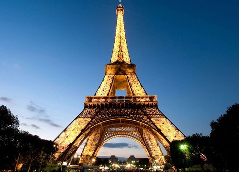 Week-end détente à Paris à deux pas de la Tour Eiffel - 4* - 27