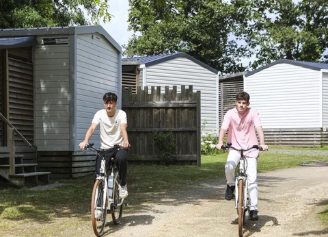 Flower Camping Le Val De Vie, 4* - 4