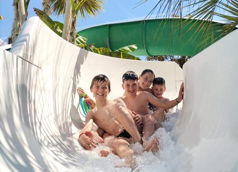Flower Camping La Grande Plage, 3* - 4