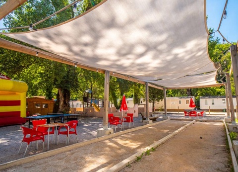 Camping Les Rives du Loup, 3* - 51