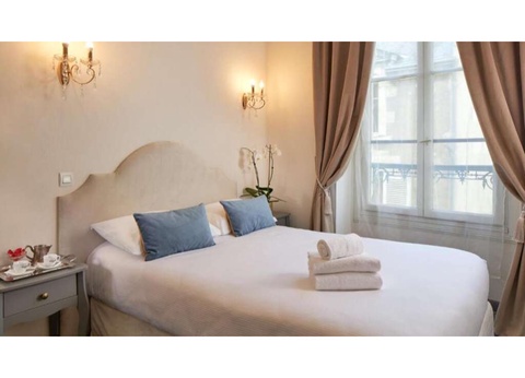 ÉVasion à Blois dans un hôtel de charme - 2* - 4