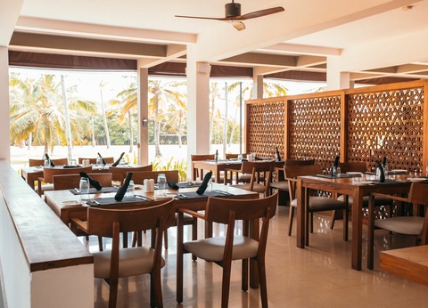 Combine Kappa Club Anantaya Resort & Spa 5* / Kappa Club NH Bentota Ceysands Resort & Spa 4* - 5