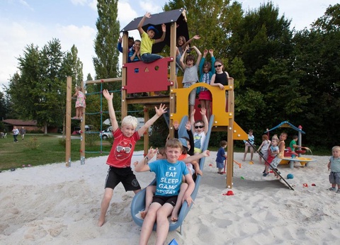 Camping Brantôme Peyrelevade, 4* - 58