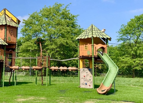 Camping Le Ruisseau des Pyrénées, 5* - 33