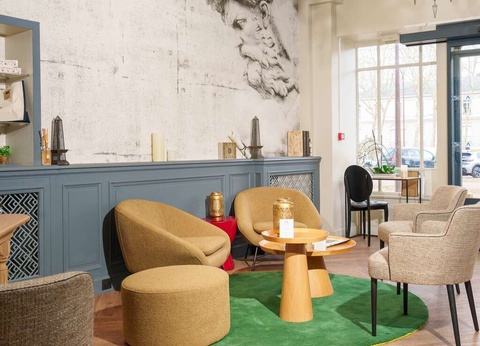 Séjour romantique niché au coeur d'une ancienne demeure du XVIIIe à Versailles - 3* - 3