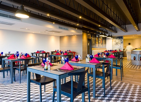 Sonesta Maho Beach Resort, Casino & Spa **** - 11