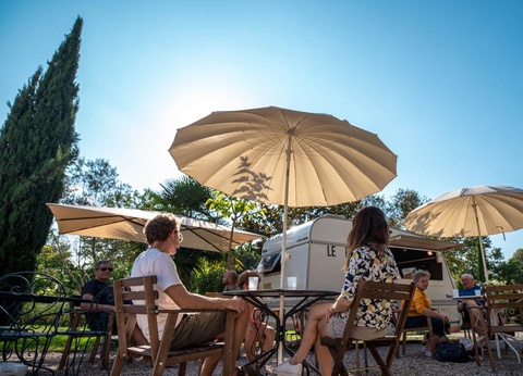 Camping Beau Rivage, 3* - 4