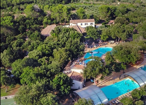 Camping du Domaine de Massereau, 5* - 54