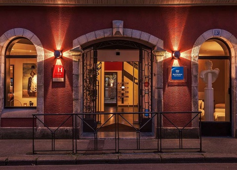 Luxe et détente avec bain balnéo privatif en chambre à Quimper - 4* - 18