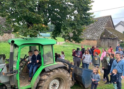 Camping Paradis - Village De Vacances La Gineste, 4* - 30