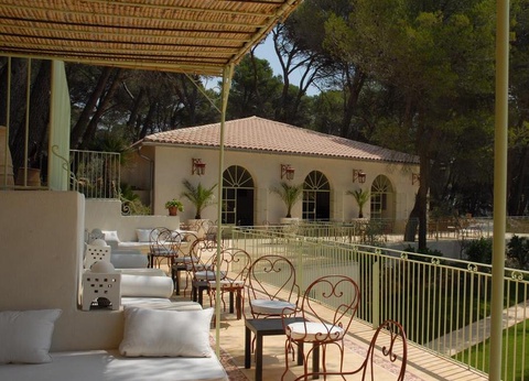 Camping Résidentiel La Pinède, 4* - 11