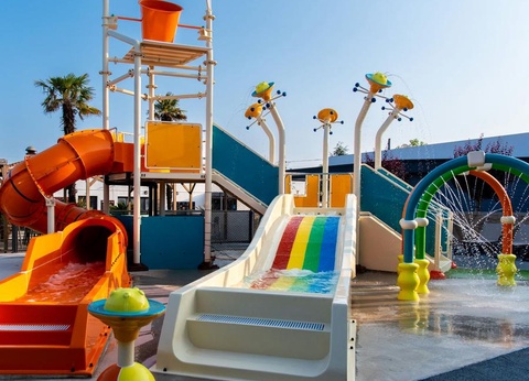 Camping Club Le Trianon 5* - MS VACANCES, 5* - 7