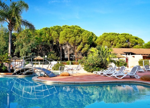 Camping Les Castors, 4* - 5