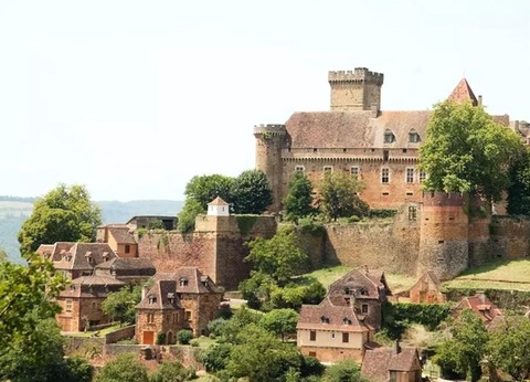 Camping maeva Escapades Le Lac de Laval-de-Cère, 3* - 38