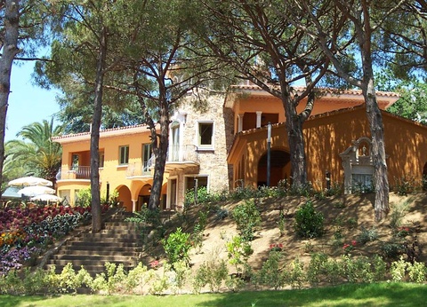 Aparthotel Ciutat de Palol, 4* - 32