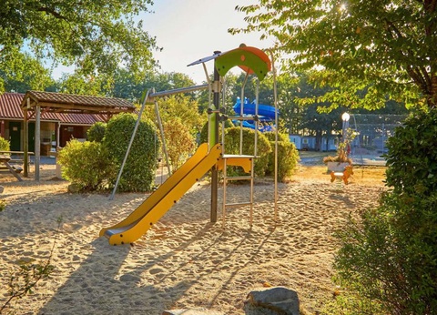 Camping Coeur de Vendée, 3* - 11