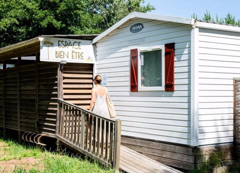 Camping maeva Escapades l'Arbre d'Or, 4* - 64