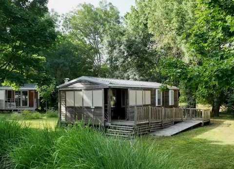 Flower Camping du Port Caroline, 3* - 5