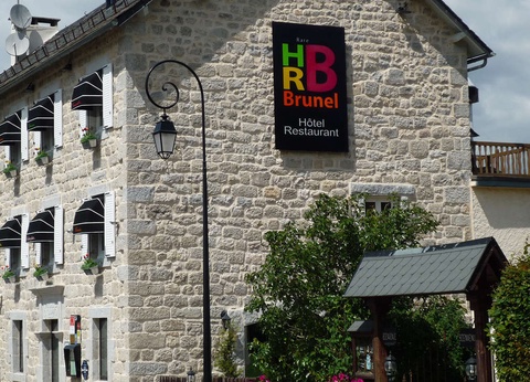 Week-end en junior suite avec dîner en Lozère - 3* - 6