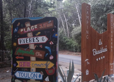 Camping Le Beau Vezé, 4* - 25