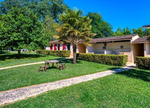 Flower Camping les Nauves, 3* - 22