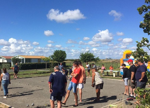 Camping Paradis - Le Grand R, 4* - 32