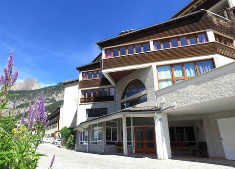 VVF Queyras 3* en demi-pension - 2