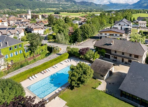 Camping Romanée - la Ferme de la Serraz, 5* - 41