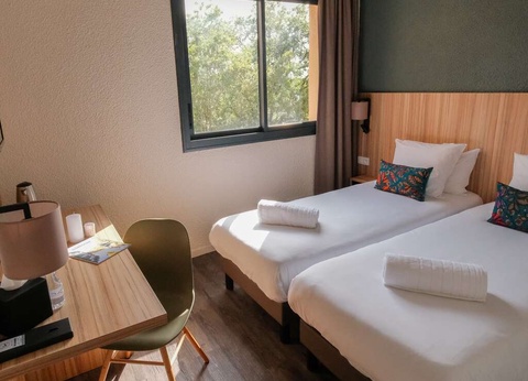 Profitez d'une escapade romantique avec champagne dans la ville historique de Rocamadour - 4* - 8