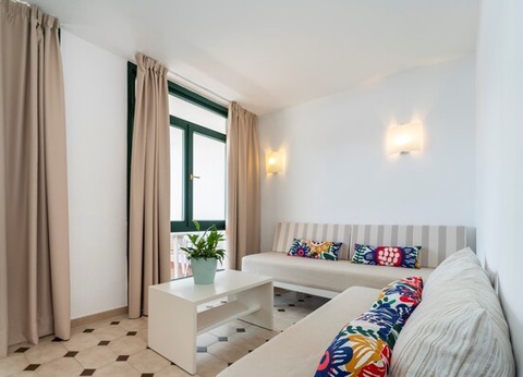 Hôtel Beach Club 3* - 4