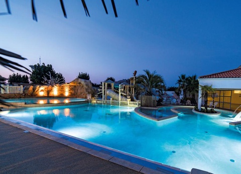 Camping Les Ecureuils, 4* - 11