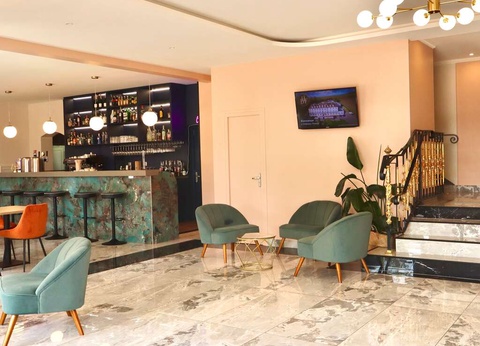 Escapade en amoureux pour la St Valentin 2026 à Chantilly - 4* - 8