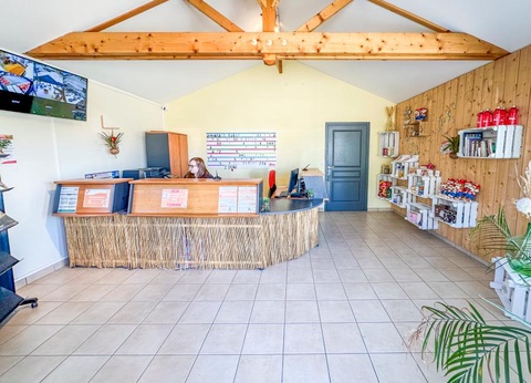 Camping La Riviera, 4* - 192