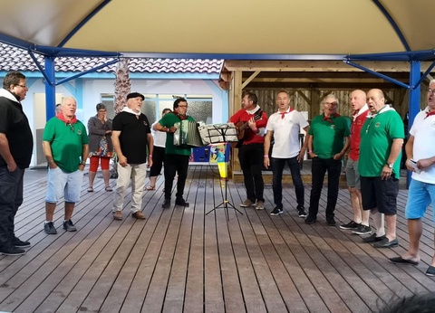 Camping Landes Bleues, 4* - 52