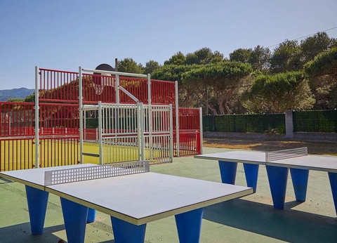 Camping Le Roussillonnais, 3* - 6