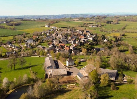 Camping les Etangs du Plessac 4* - 35