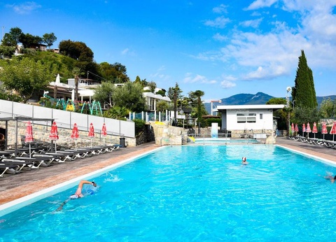 Camping Internazionale Eden, 4* - 8
