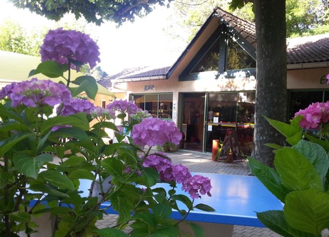 Camping Les Sources, 3* - 63