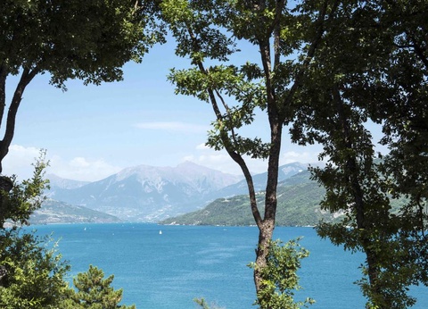 Camping L'Ecrin du Lac, 3* - 31